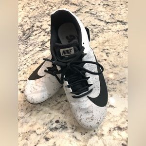 Nike track and field cleats, spikes size 6